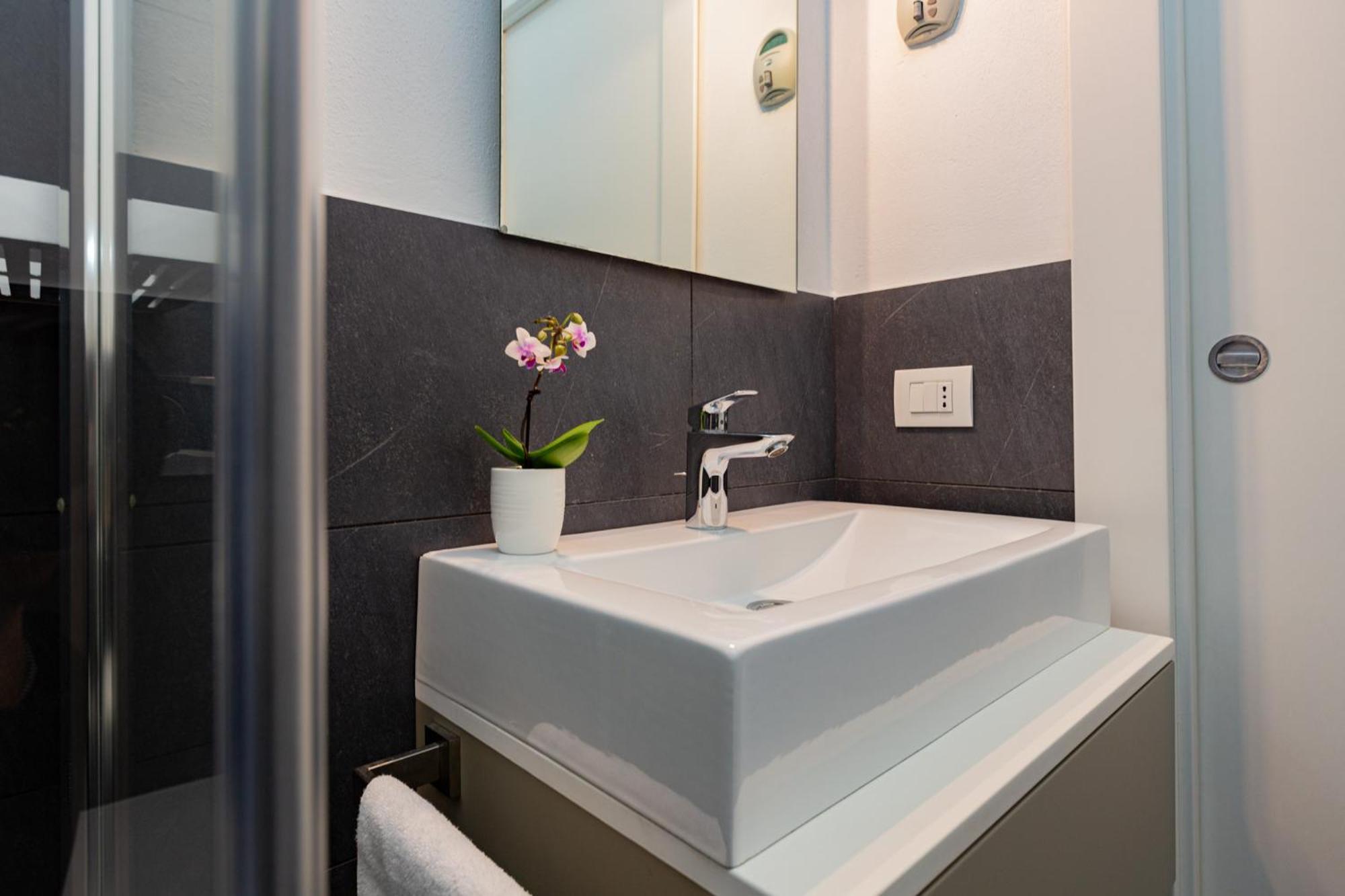 Premuda20 Milan Elegant Apartment Esterno foto